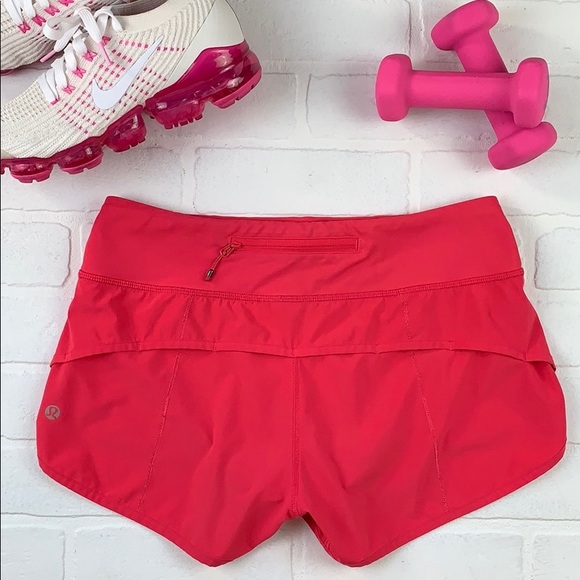 🍋Lululemon Speed Short! - Picture 4 of 8